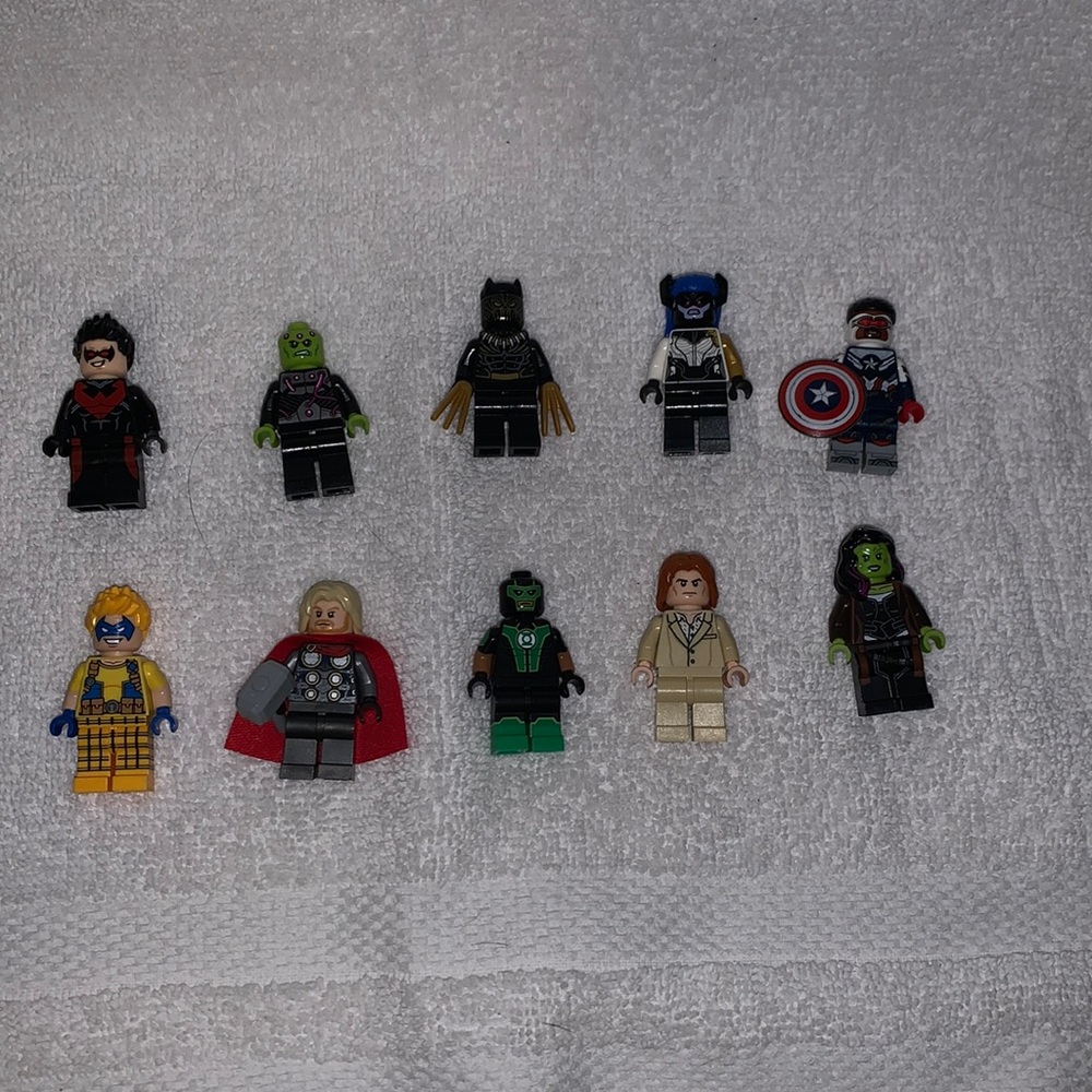 DC/Marvel Lego Figure Lot of 10